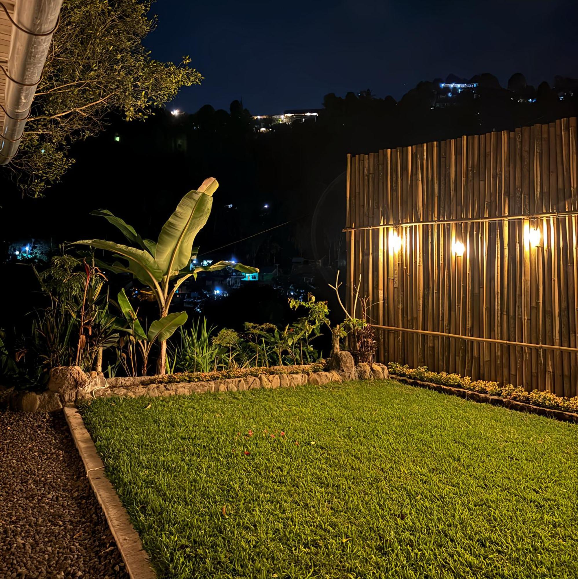 Little Munduk, Full Private Villa Екстер'єр фото